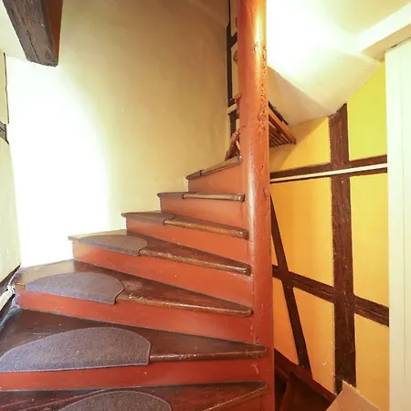 Au Buisson De Roses Кольмар