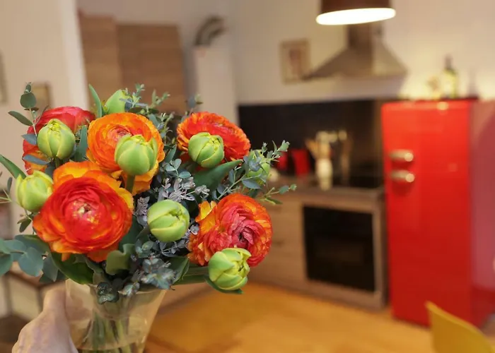 Au Buisson De Roses *