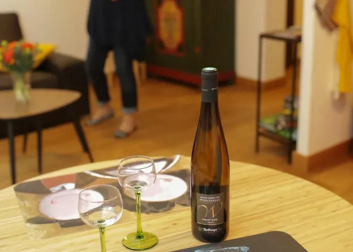 Au Buisson De Roses *